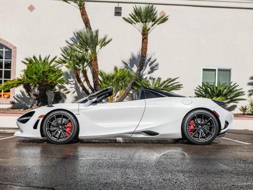 2026 McLaren 750S Spider