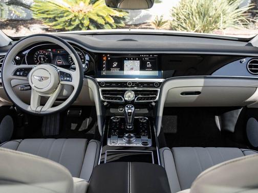 2026 Bentley Flying Spur 