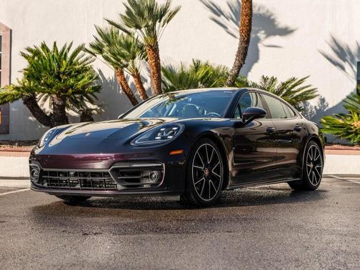 2021 Porsche Panamera 