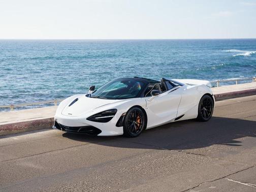 2023 McLaren 720S Base