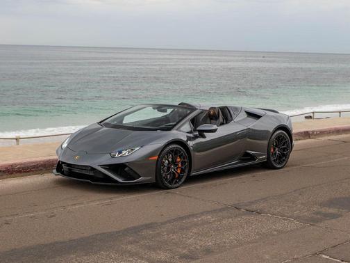 2021 Lamborghini Huracan EVO Spyder
