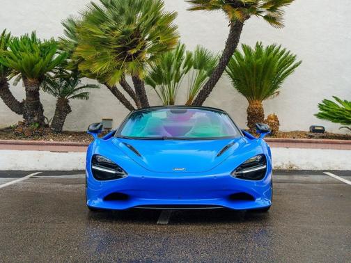 2024 McLaren 750S Spider