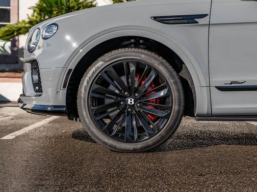 2023 Bentley Bentayga Speed