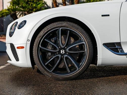 2024 Bentley Continental GT Base