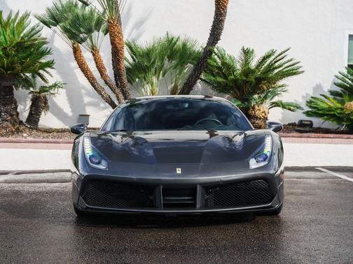 2016 Ferrari 488 GTB 