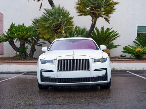 2022 Rolls-Royce Ghost