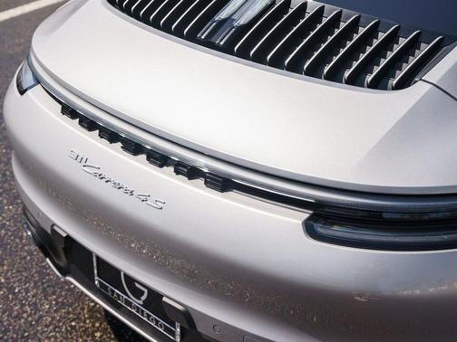 2022 Porsche 911 Carrera 4S