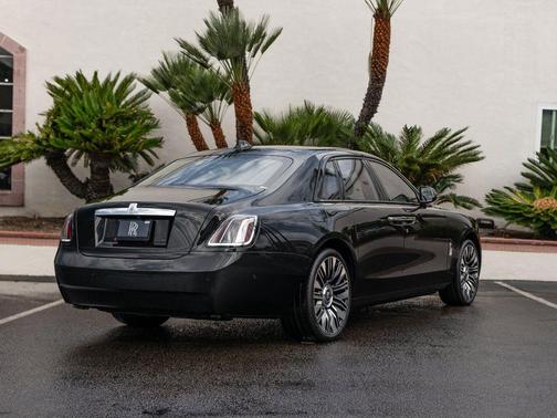 2026 Rolls-Royce Ghost 