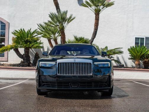 Black Diamond 2026 Rolls-Royce Ghost