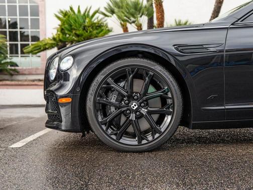 2024 Bentley Flying Spur S