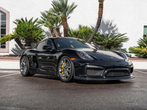 2016 Porsche Cayman GT4