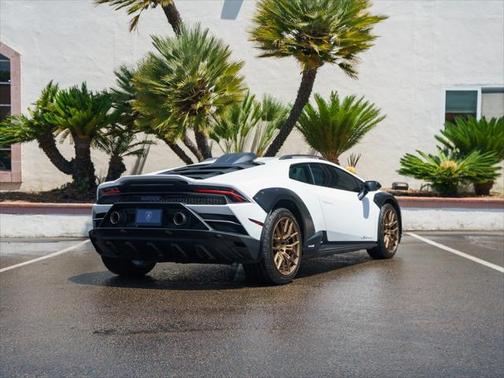 2024 Lamborghini Huracan Sterrato