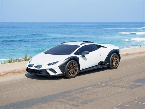 2024 Lamborghini Huracan Sterrato