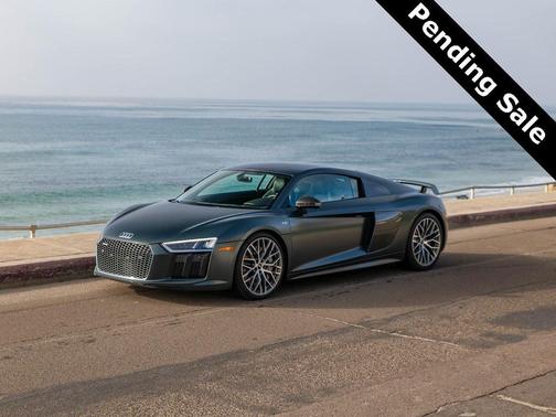2017 Audi R8 5.2 V10 plus