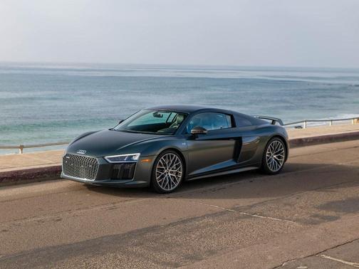 2017 Audi R8 5.2 V10 plus