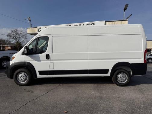 2025 RAM ProMaster 2500 Tradesman