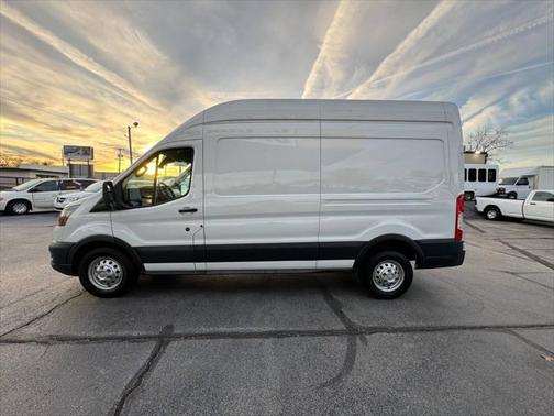 2023 Ford Transit-250 Base