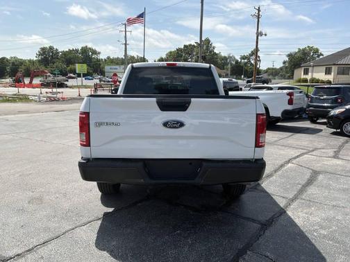 Oxford White 2017 Ford F-150 XL