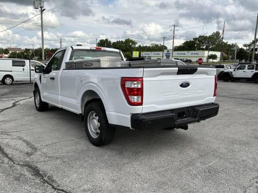 Oxford White 2022 Ford F-150 XL