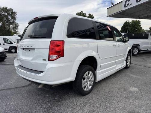 2014 Dodge Grand Caravan AVP/SE