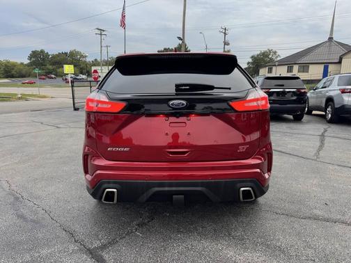 2020 Ford Edge ST