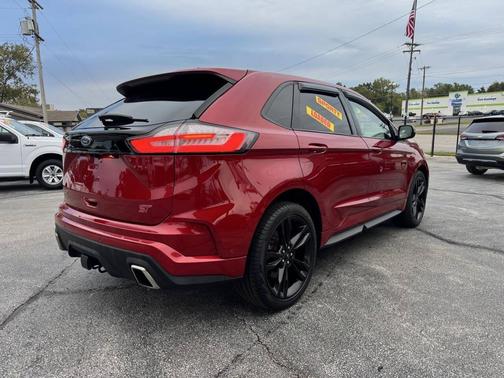 2020 Ford Edge ST