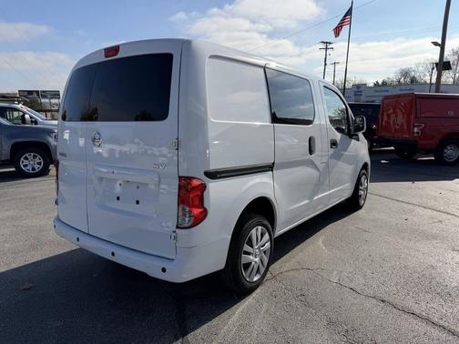 2021 Nissan NV200 SV