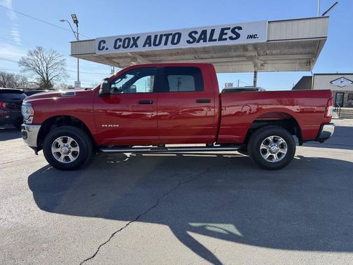 2024 RAM 2500 Big Horn Crew Cab 4x4 6'4' Box