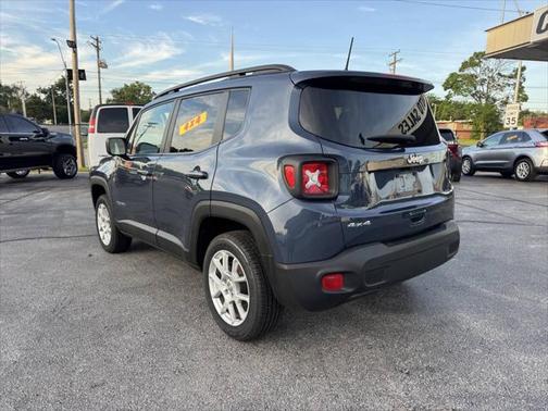 2023 Jeep Renegade Latitude