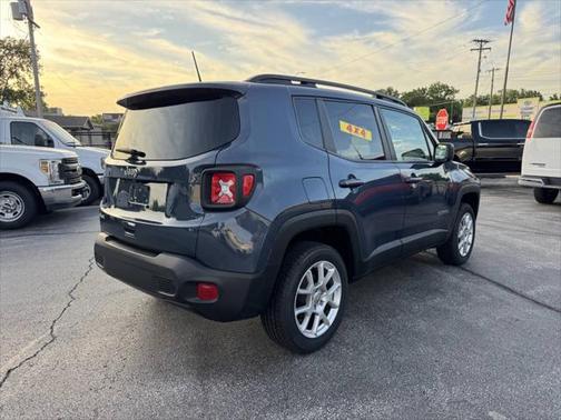 2023 Jeep Renegade Latitude