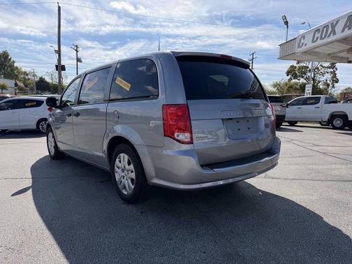 2020 Dodge Grand Caravan SE
