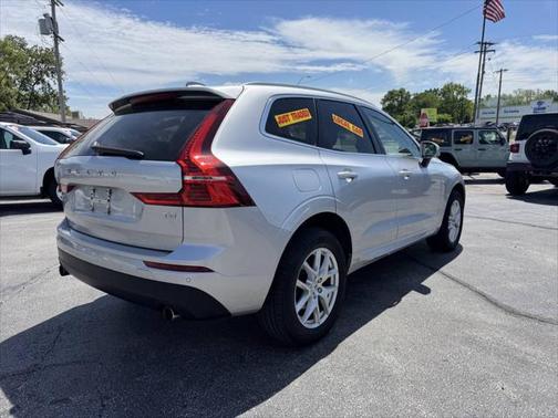 2020 Volvo XC60 T5 Momentum