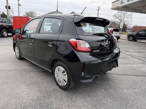 2024 Mitsubishi Mirage ES