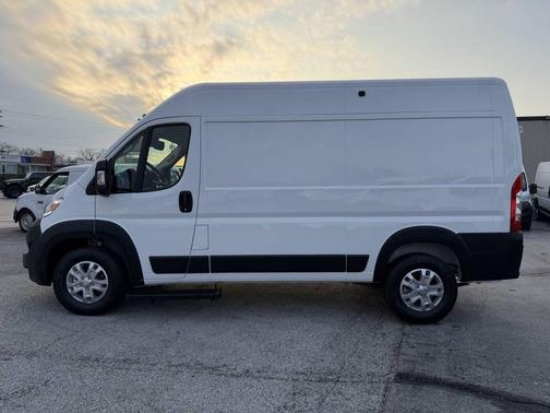 2025 RAM ProMaster 1500 Base