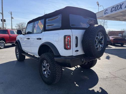 2021 Ford Bronco Badlands