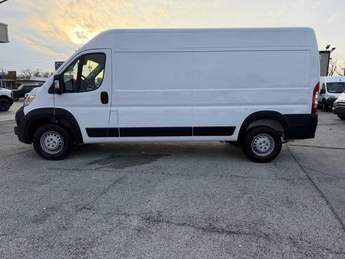 2025 RAM ProMaster 2500 Tradesman