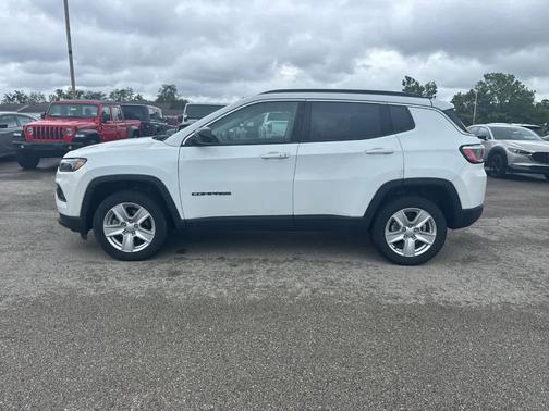 2022 Jeep Compass Latitude
