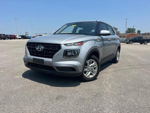 2021 Hyundai VENUE SE