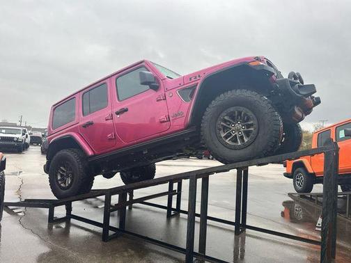 Limited Edition Tuscadero Pearlcoat 2024 Jeep Wrangler Rubicon 392