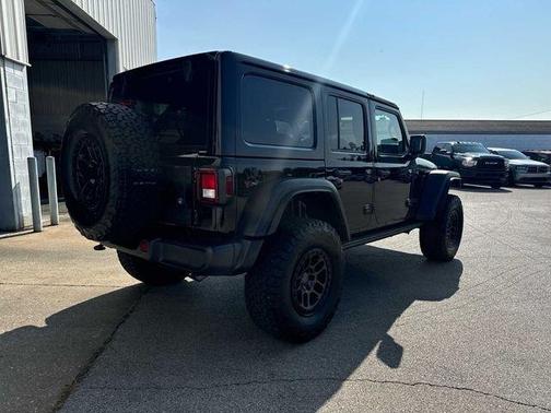 Black Clearcoat 2022 Jeep Wrangler Unlimited Sport
