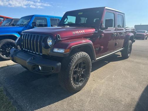 2021 Jeep Gladiator Sport