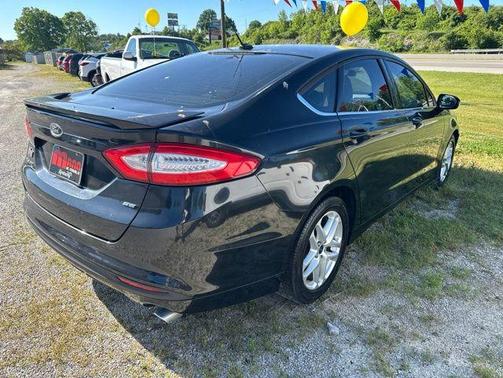 Tuxedo Black Metallic 2014 Ford Fusion SE
