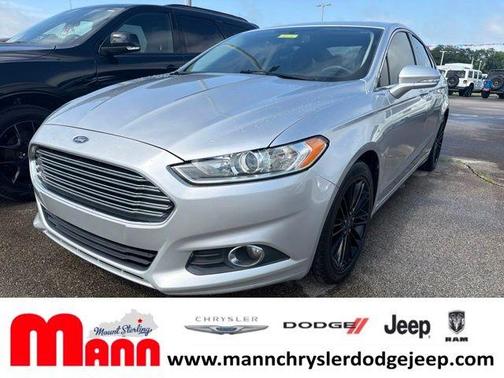 Ingot Silver 2014 Ford Fusion SE