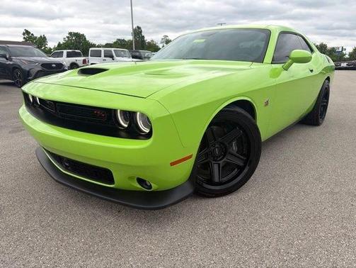 Sublime Clearcoat Metallic 2023 Dodge Challenger R/T Scat Pack