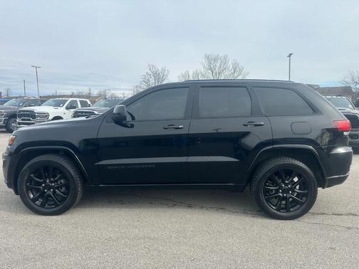 2017 Jeep Grand Cherokee Altitude