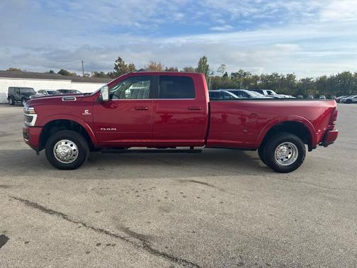 2026 RAM 3500 Limited