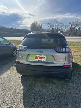 2021 Jeep Cherokee Latitude
