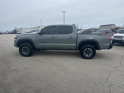 2023 Toyota Tacoma TRD Off Road