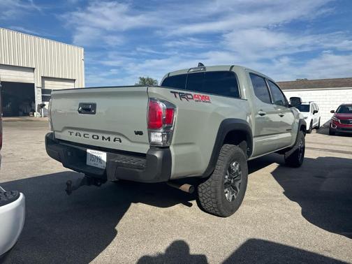 2023 Toyota Tacoma TRD Off Road