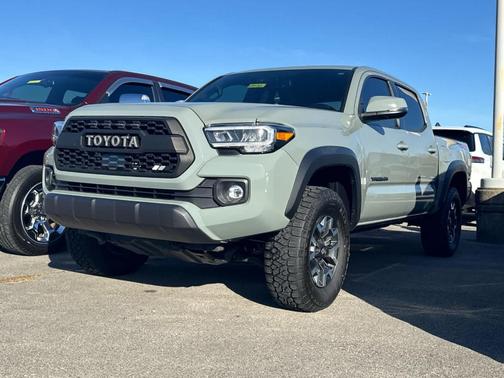 2023 Toyota Tacoma TRD Off Road